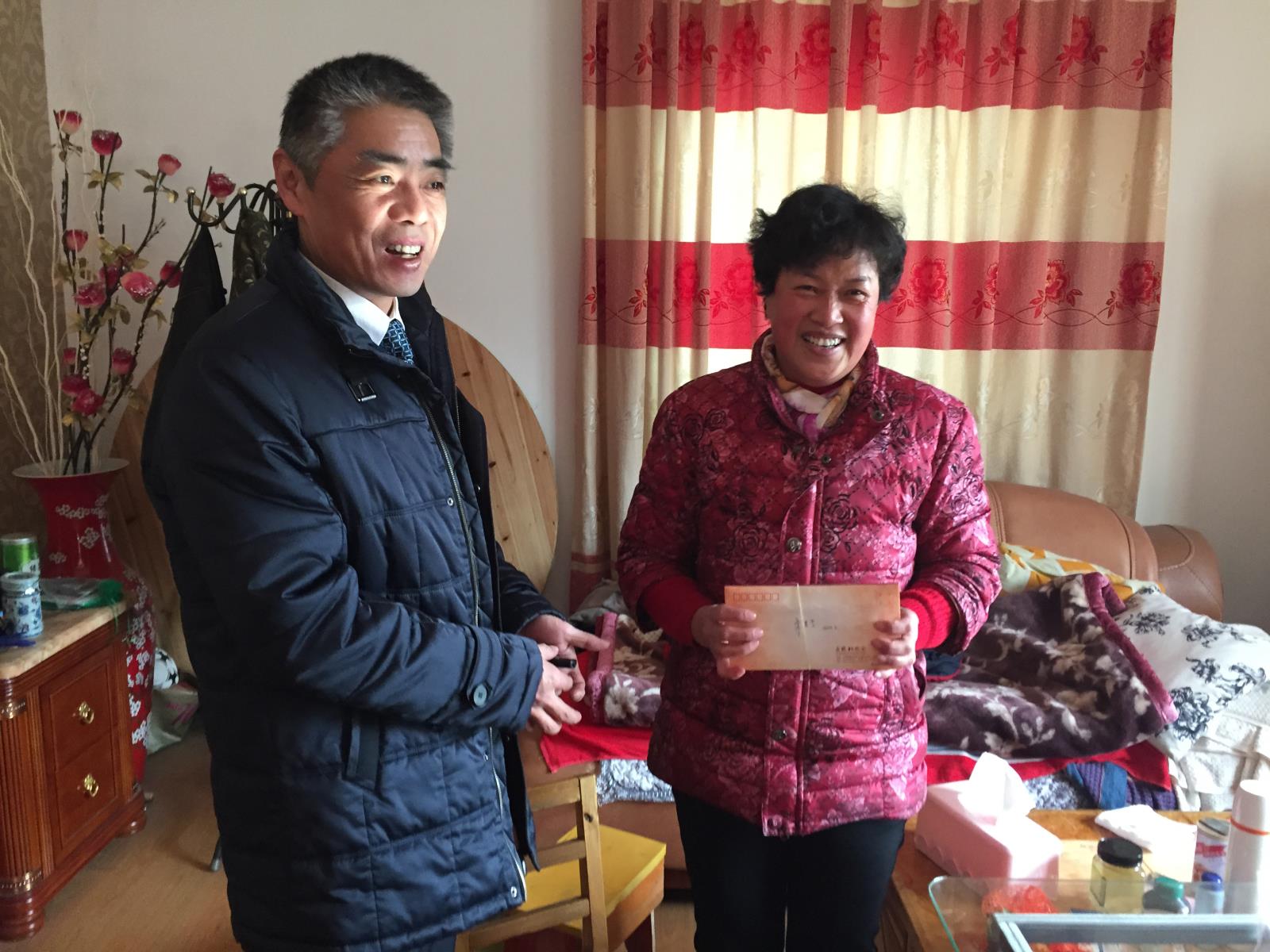 已去掉香烟 照片.jpg